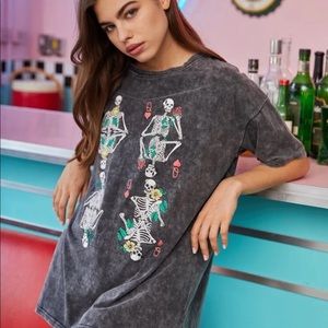 Skeleton tee. NWT.